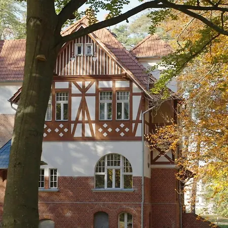 Parkresidenz Lychen, 6