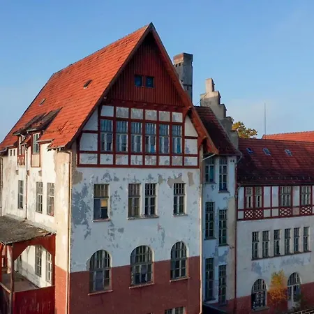 Parkresidenz Lychen, 6 *