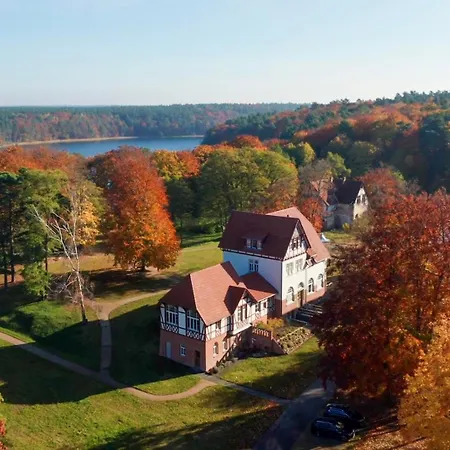 Parkresidenz Lychen, 6 Lychen