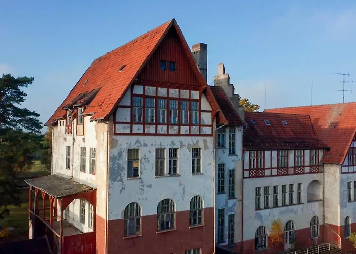 Parkresidenz Lychen, 6 *